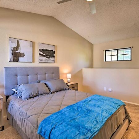 Gilbert Townhome With Easy Access To Phoenix! Exterior photo
